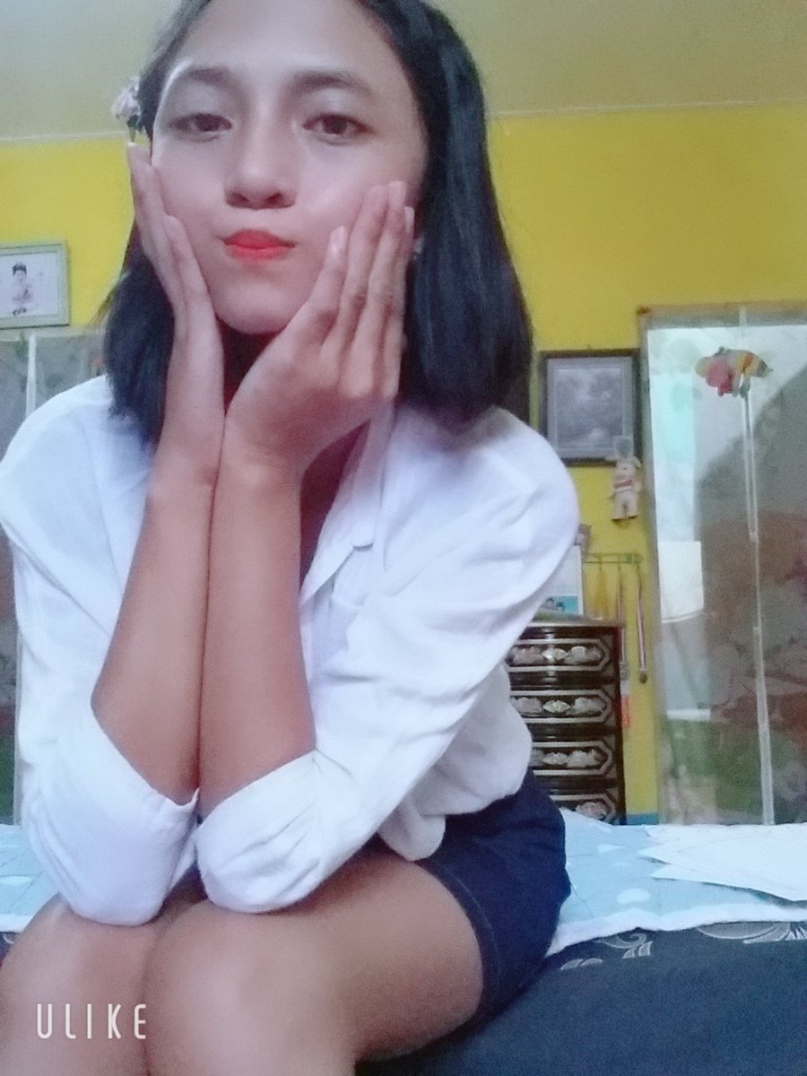 NiaMarieTm1's tweet photo. #love_yourself
#be_true_to_yourself
#turnig_18_this_july1
Follow me and i will follow you back😊 https://t.co/9pv5iOB8OS