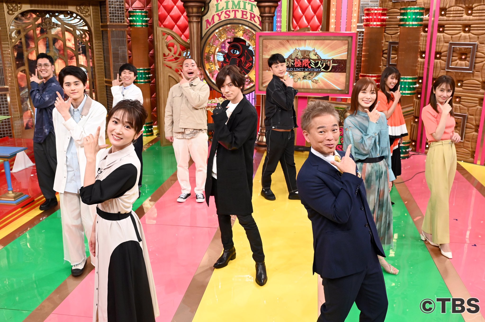 世界がビビる夜 Bibiruyoru Twitter