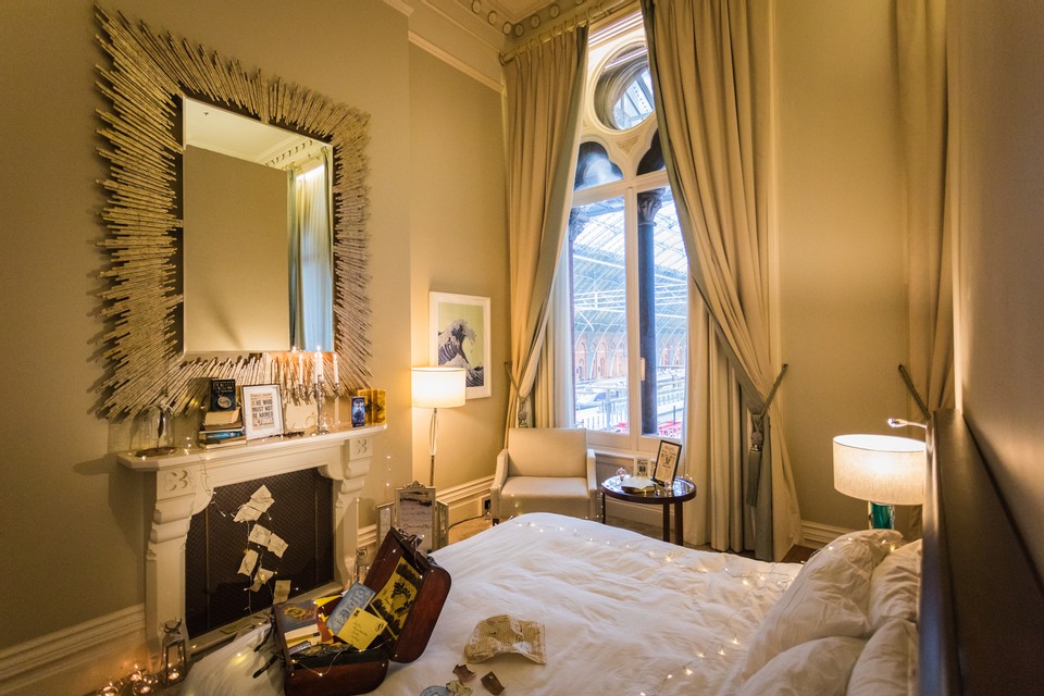 A Harry Potter marriage proposal?... it's a yes from us!!

#harrypotter #marriageproposal