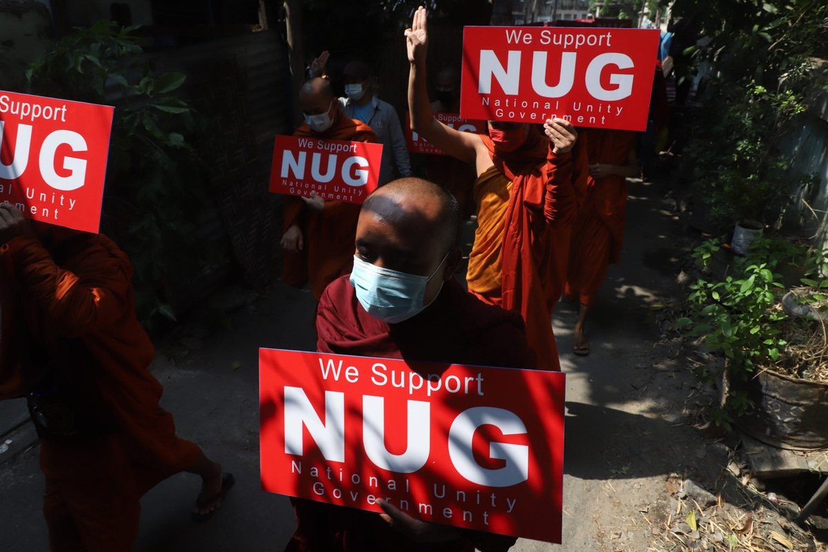 The Mandalay Sangha Union continues its protest against the military dictatorship today (Apr 20), 79 days after the Tatmadaw staged a coup and despite ongoing arrests of protesters and violent crackdowns on rallies. #WhatsHappeningInMyanmar