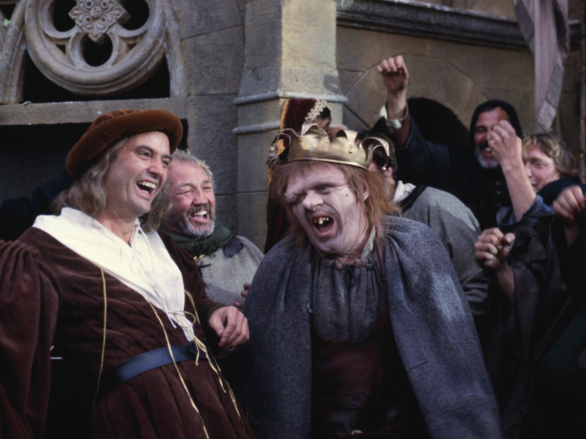 горбатый звонарь в нотердам. горбун из нотр дама. Notre dame de paris мюзикл квазимодо. горбун из нотр дама 1. горбатый звонарь в нотердам.