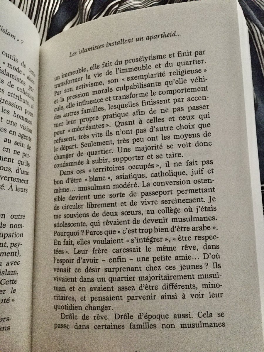 LydiaGuirous's tweet image. Pour comprendre ce qui se passe à Montpellier et ailleurs... où les « #Pierre » ne vivent plus...

Extraits de mon livre 📕 « Ça n’a rien a voir avec l’Islam? Face à l’islamisme  Reveillons-nous!» 
Chapitre: les islamistes installent un apartheid

#StopVictimisation #manipulation