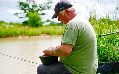 fishingticket's tweet photo. Fishing in North Wales?  Look no further than Commonwood Fishery for superb day ticket pleasure fishing. An excellent venue with first-class facilities.

> BOOK NOW: https://t.co/v5U4N9ZFZE

•
•
#coarsefishing #fishinglakes  #angling #gofishing #dayticketlakes #carpfishery https://t.co/kYOUp4bn5P