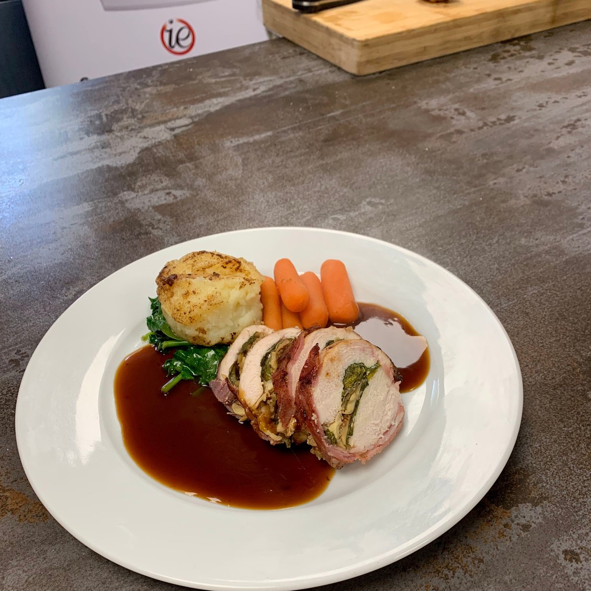 InducedEnergy's tweet image. Our induction hobs were designed to cook the most complicated of meals. So it&apos;s easy to create unforgettable, delicious dishes every day! 🍖

Want to see what we can do? Take a look at our case studies for inspiration: bit.ly/2VFIS5D 
#inductionsolutions #cheflife