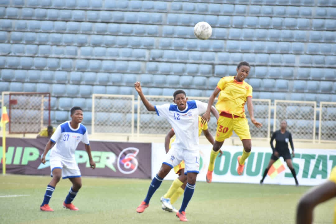 TheNWFL's tweet photo. NWFL Premiership Super 6π
|Sunshine Queens 2 Edo Queens 1
79" Mercy does well there, dragging the ball towards Ogbonna Glory, before pulling a strike, Obindinma caught easily.
#SUNEDO
#NWFLPremiershipSuper6 https://t.co/PH1uUFdwZh