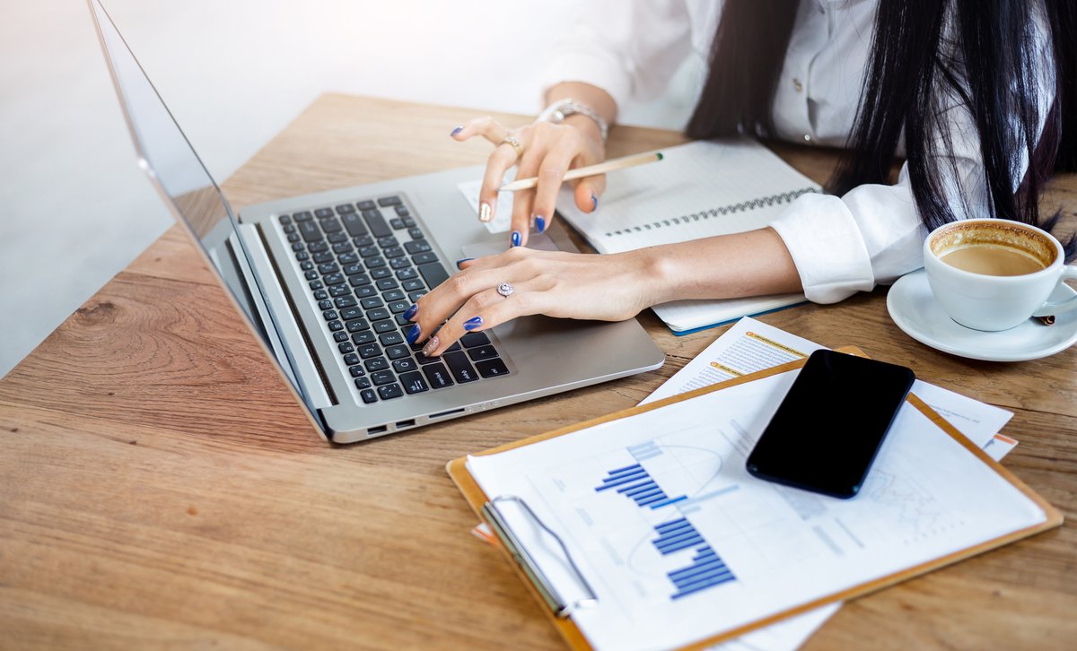 declercq.com/evenement/tax-… Next Thursday, April 22, we are organizing a free live webinar about the tax and employment law aspects of working from home policy! Our specialists are happy to talk to you from 9 to 10. You can still register!
