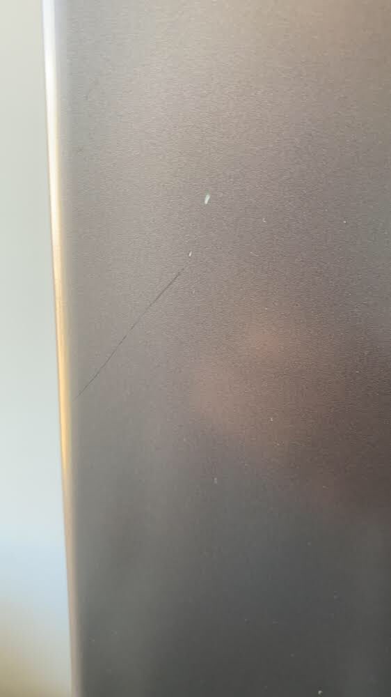 PunjVarsha's tweet photo. @parteon it’s been months and months Your workers came in a big group (6-7 people) at once for renovations. First of all it’s not corona proof. Second they damaged my fridge and everything is dirty now. Please have a look into it as this is extremely unprofessional. https://t.co/DpxTIHgvzQ