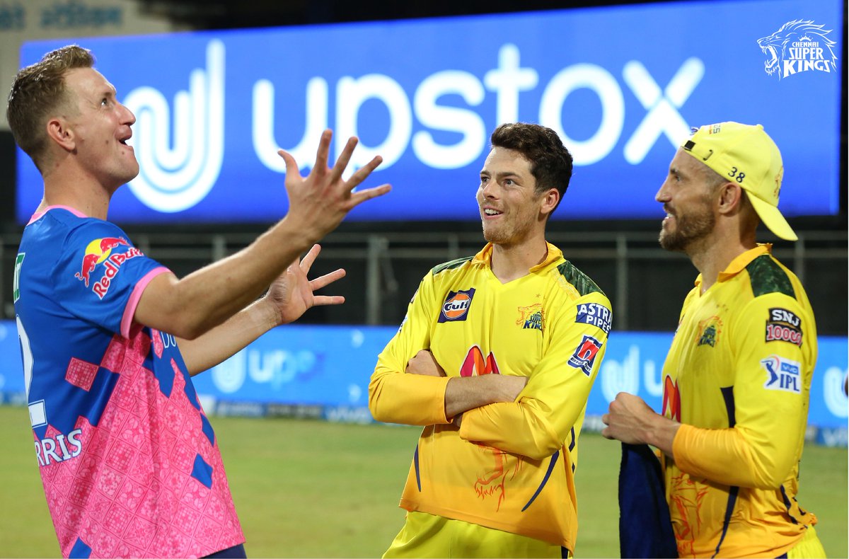 ChennaiIPL's tweet photo. Colours of the last night! 💝
#CSKvRR #WhistlePodu #Yellove https://t.co/Jwo6MtKKXV