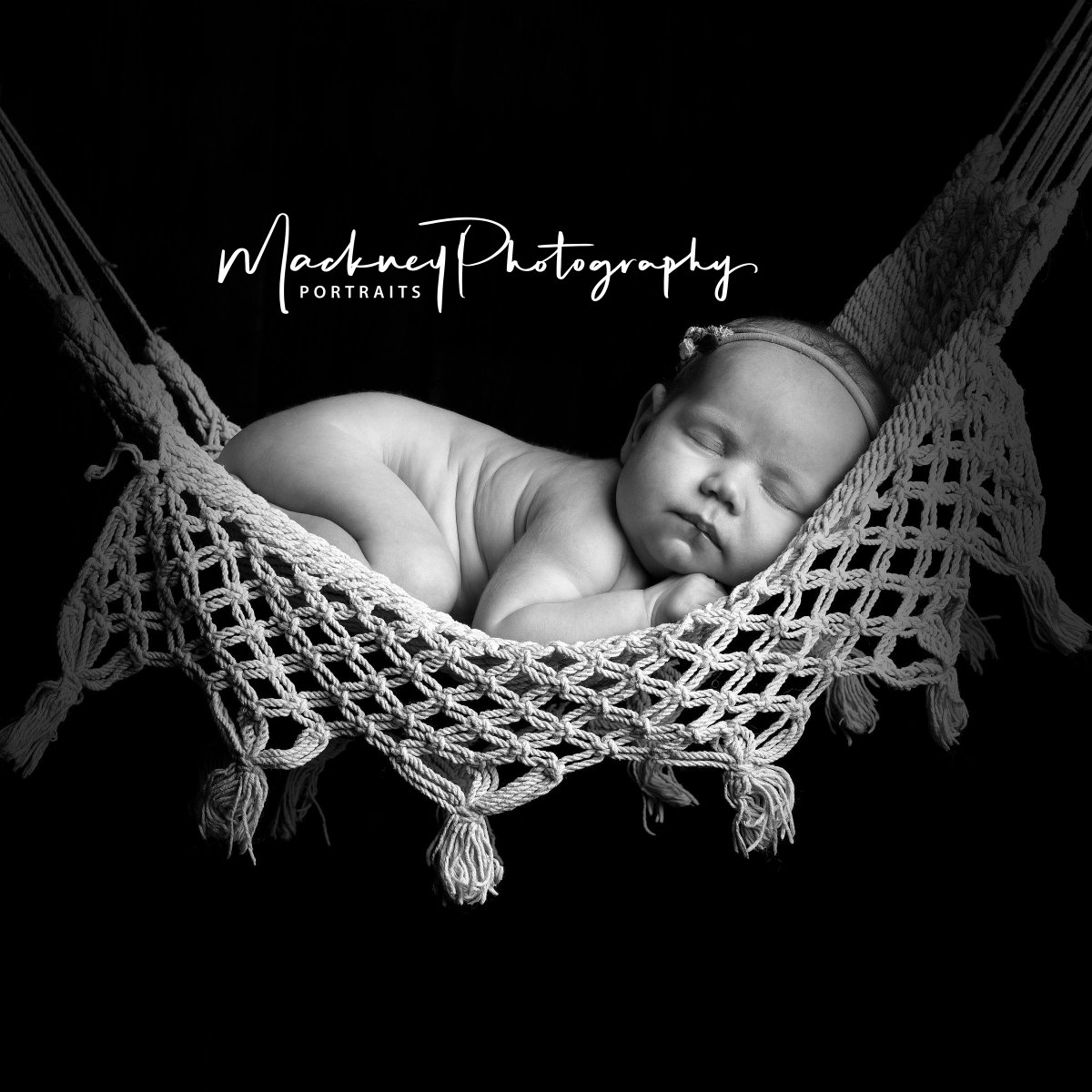 Mackney Portraits tweet media