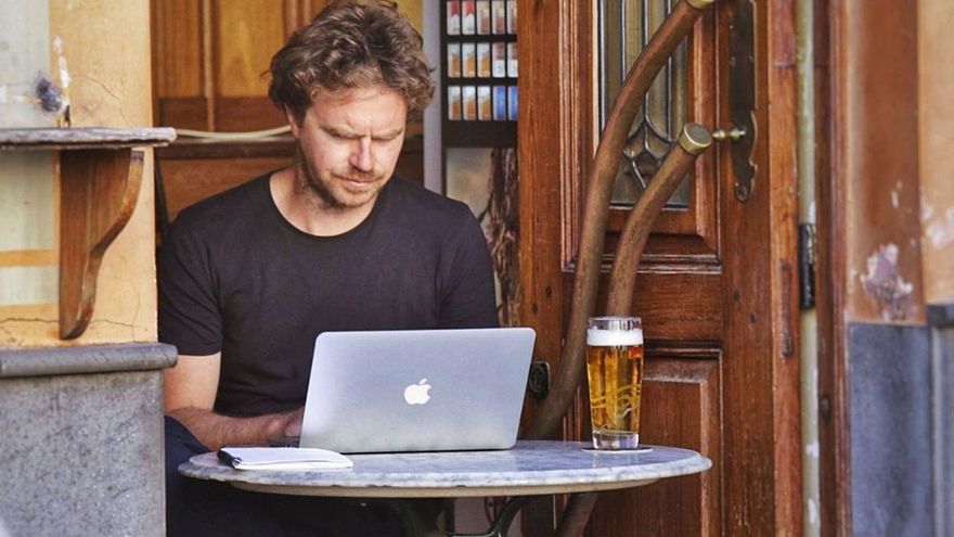 #Tenerife se convierte en la eterna primavera de los teletrabajadores

#teletrabajo #remotework blgs.co/3zdfRq