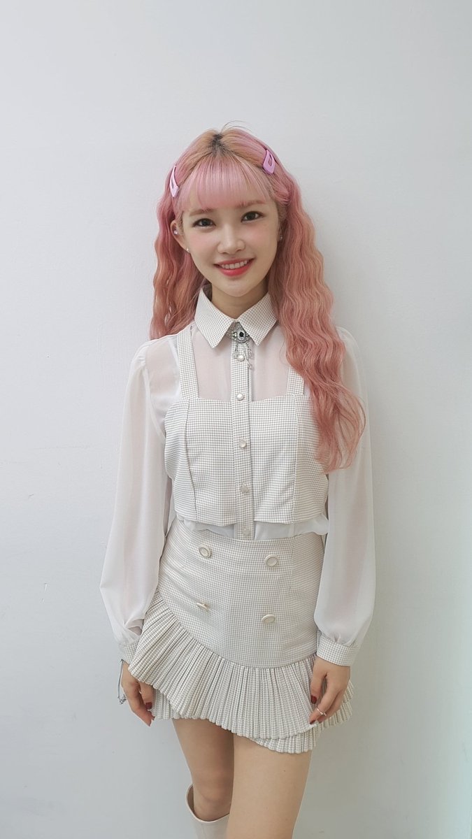 _kr_yukika's tweet photo. 210420 더쇼 #Insomnia 완료!
더 쇼에 도착한 여행자 유키카, 유미즈도 함께 해주셨나요?
이번 방송 스케줄도 무사히 마쳤습니다!

#유키카 #YUKIKA #더쇼 #Insomnia #timeabout https://t.co/fay9jBECUs