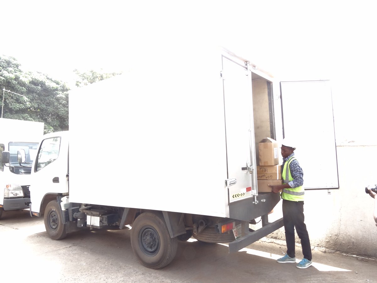 GH_Logistics's tweet image. GHLI-L truck getting ready to transport the items to the health facility....
#logistics #SupplyChain #healthcare #COVID19