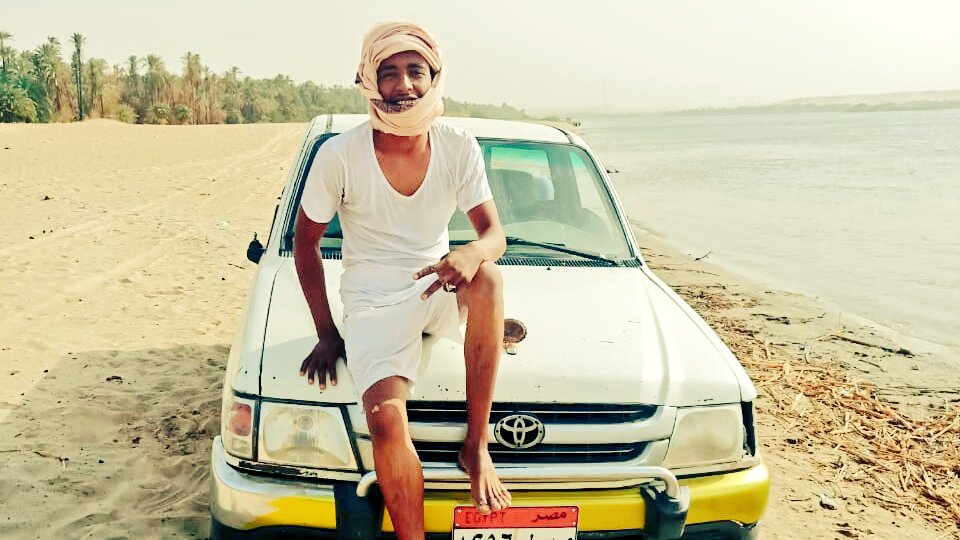 ليتك على  قلبي تروف 💔😴