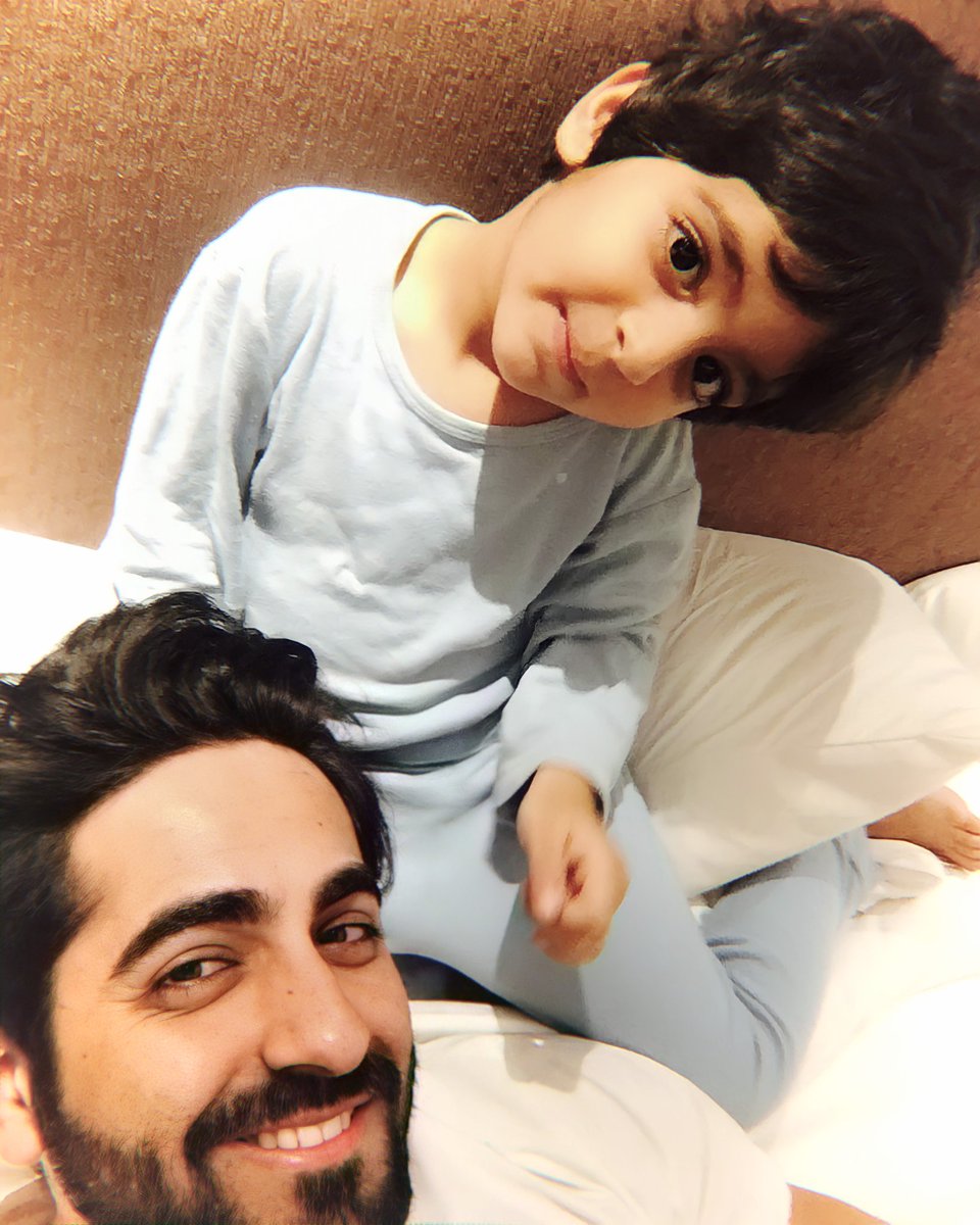 inesak_'s tweet photo. look at them โกโก
#9yearsofayushmann #9yearsofVickyDonor #9yearsofayushmannkhurrana https://t.co/yVsvtw4DL7