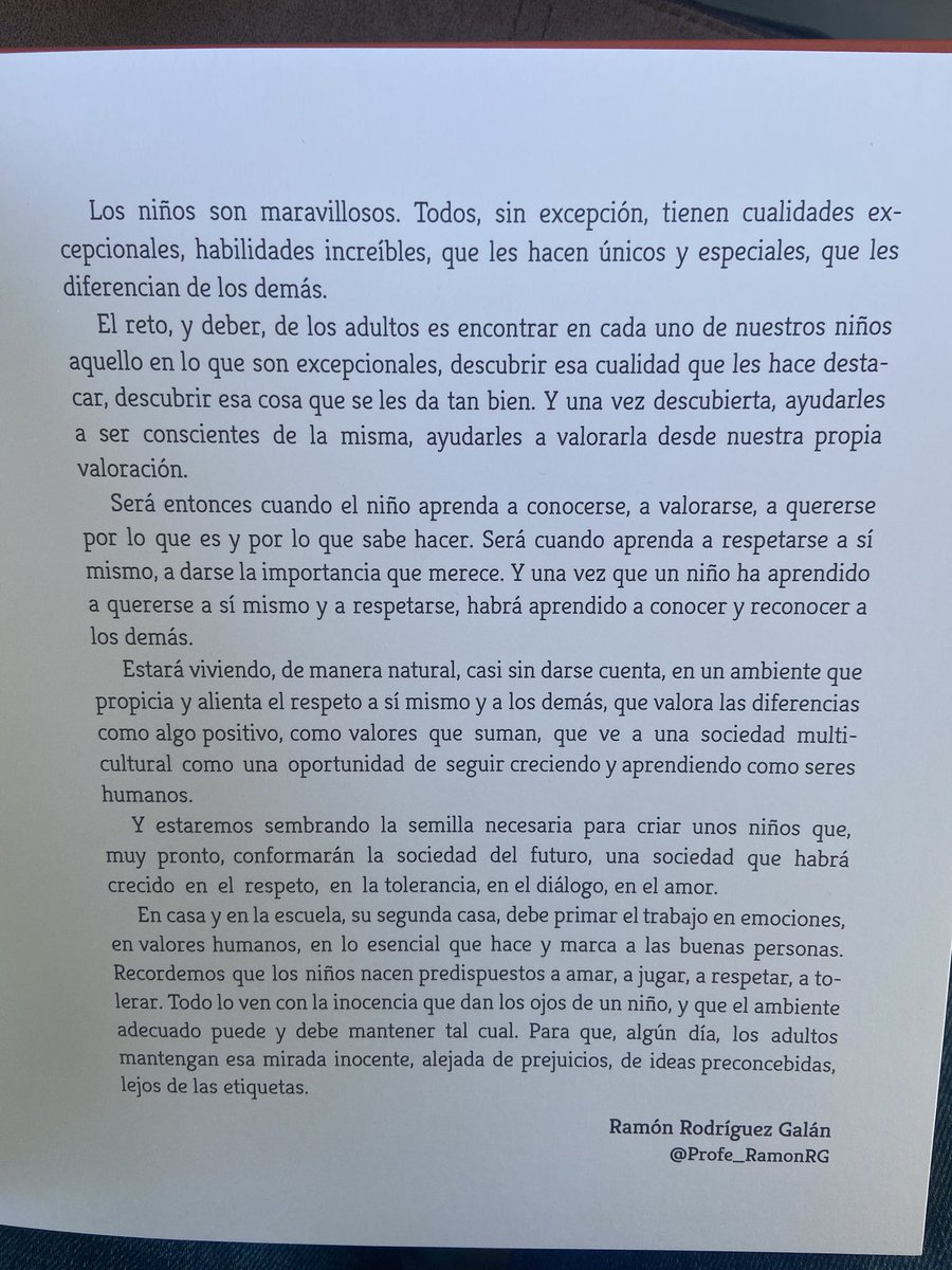 AboudGhada's tweet photo. @Profe_RamonRG @FundacEdelvives @univdepadres @Laude_ediciones @Be4yCoach mostrando y formando hoy a maestros de infantil como poder trabajar en él aula el tema de las etiquetas en las aulas como elemento común transversal dentro de las programaciones . #metodologiasactivas https://t.co/JohRgUmj6J