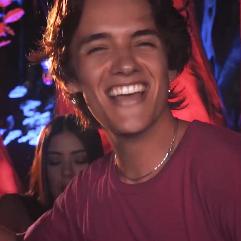 iconsnuofc's tweet image. Se salvar da “rt” ou comenta pg
Curte para mais pessoas verem

#NowUnitedFiesta