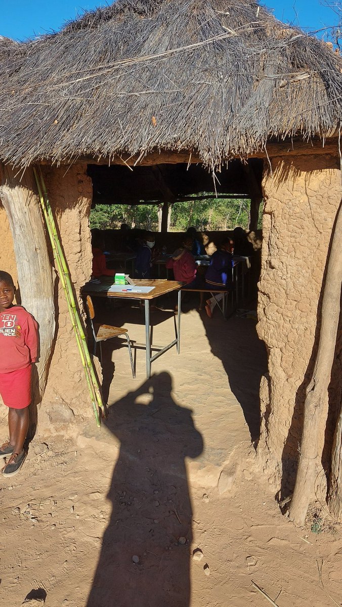 ROHRZimbabweorg's tweet image. If @edmnangagwa can afford to buy a helicopter for US$18m for his use. Why can’t the government afford to provide better educational facilities for our children? #NoToMisplacedPriorities @NgarivhumeJacob @nelsonchamisa @PacheduZW