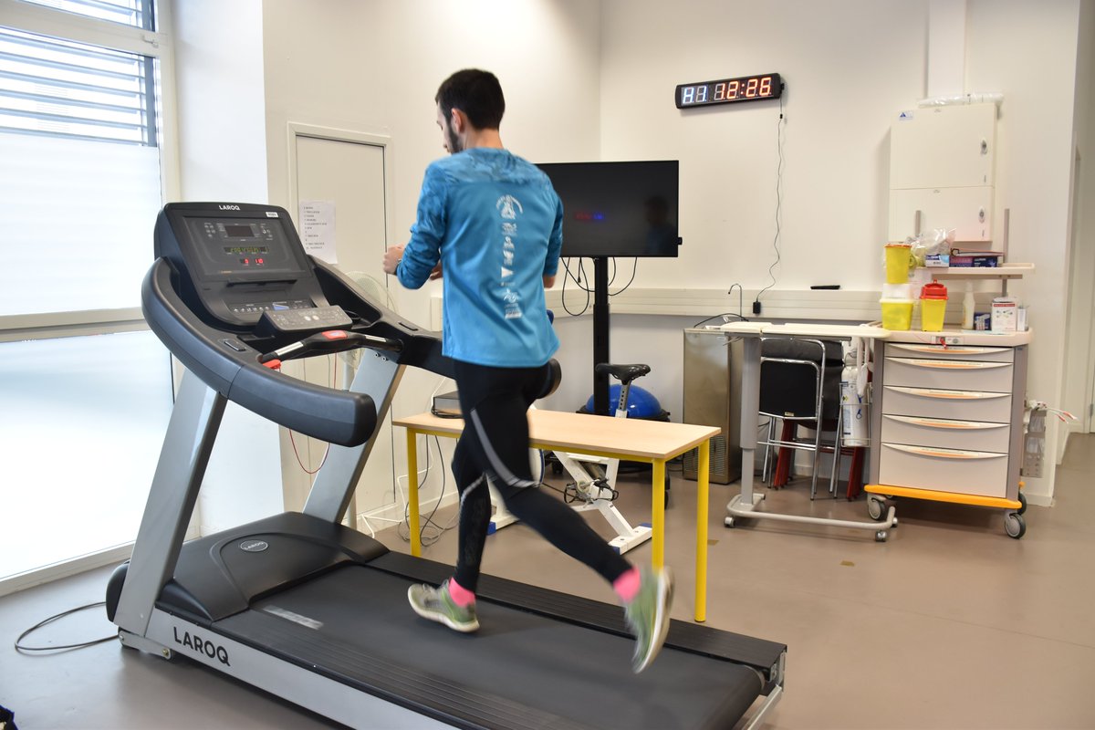 ChuSaintEtienne's tweet photo. Félicitations au Service de Physiologie Clinique et de l’Exercice du @ChuSaintEtienne  reconnu Maison sport santé par le @Sante_Gouv  et le Ministère délégué chargé des sports ! 👏🏻
Un travail quotidien en partenariat avec les équipes de l' @Univ_St_Etienne https://t.co/nyaZXs5z51