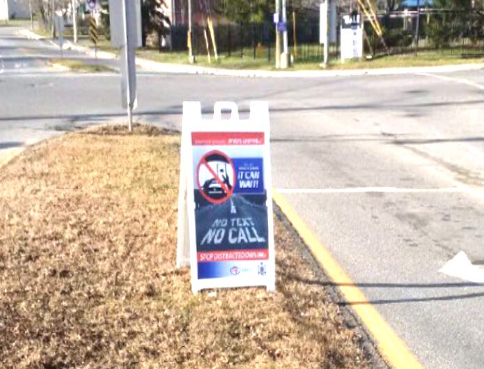 saintjohnpolice's tweet photo. Distracted driving impacts everyone. The text received is not that important and the phone call can wait. Make your priority to focus on the road when behind the wheel. Fine is $280, loss of 5 points and insurance implications. Remember, when you’re distracted, who’s driving! https://t.co/cgmWO0mReG