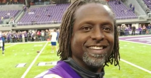 kare11's tweet photo. Well-known youth coach and father of five Robb Malone was just 54 when he died of complications from COVID-19 last week. Friends say getting vaccinated would be a fitting tribute to his legacy. 
https://t.co/qLoyqCTWSQ https://t.co/DreTSjXBr6