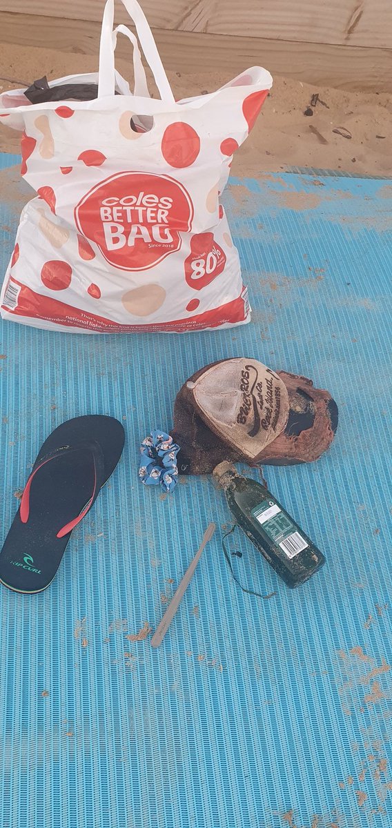 PredictionsSea's tweet image. The Situation:

Full bag of stuff picked up.
Lots of wood and timber still everywhere, however some of the piles have been removed. The kids have been creative again with the varity of materials available -, burrows, cubby houses, stars and diverting ...

instagram.com/p/CNzUVt5nTC6/…