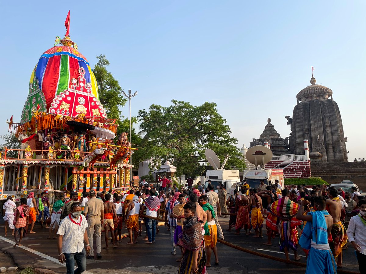 ‘Rukuna Rath Yatra’- the Annual Chariot Festival on the auspicious occassion of #Ashokastami in Ekamrakshetra Bhubaneswar.

Har Har Mahadev 🙏🏻

#RukunaRathYatra #ShreeLingarajTemple #Ashokastami #Bhubaneswar