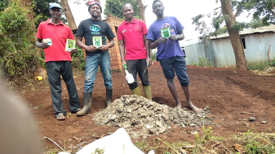 Join this unstoppable movement and help lift thousands out of extreme poverty while providing Healthy and organic vegetables.