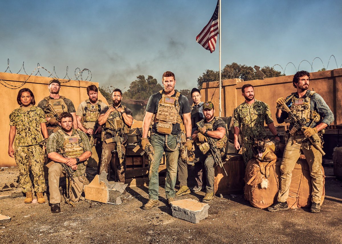 #SEALteam Season 4 wraps today 😢

Do the right thing @cbs <a href="/CBS/">CBS</a>TVStudios and give the cast &amp; crew some good news and renew them for a 5th season. 

You have NO other show like @SEALteamcbs, one that pays it forward for our veterans &amp; their families 🇺🇸 #renewSEALteam