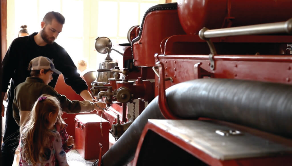 🚒 Fire Barn Museum, part of <a href="/MuskegonLMC/">Lakeshore Museum Center</a>, serves as a living memorial to the brave men and women who have served as Muskegon County firefighters in Michigan: lakeshoremuseum.org/fire-barn-muse… | #MuskegonLMC #FireBarnMuseum