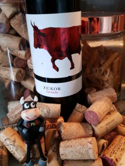 thewinebluff's tweet image. 4/5 , 91pts

€10 @dunnesstores

Zekor, the Basque for b…. Wine from Zekor via Vivino: vivino.com/users/stephen_…