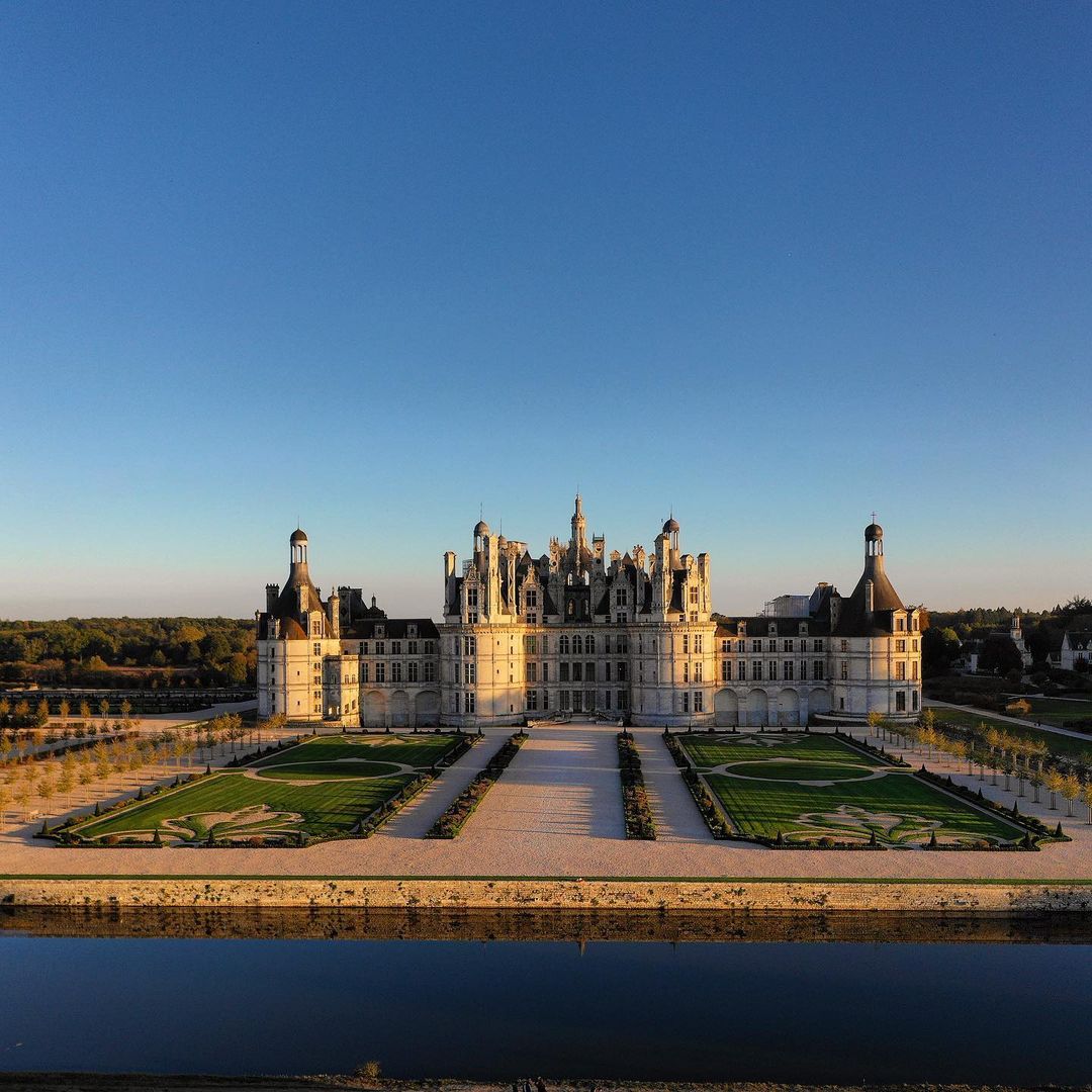domainechambord's tweet image. Retour de la #BattlePhoto ! Le thème de "l'autre côté" 📸 P6
Bonne soirée à tous 😃