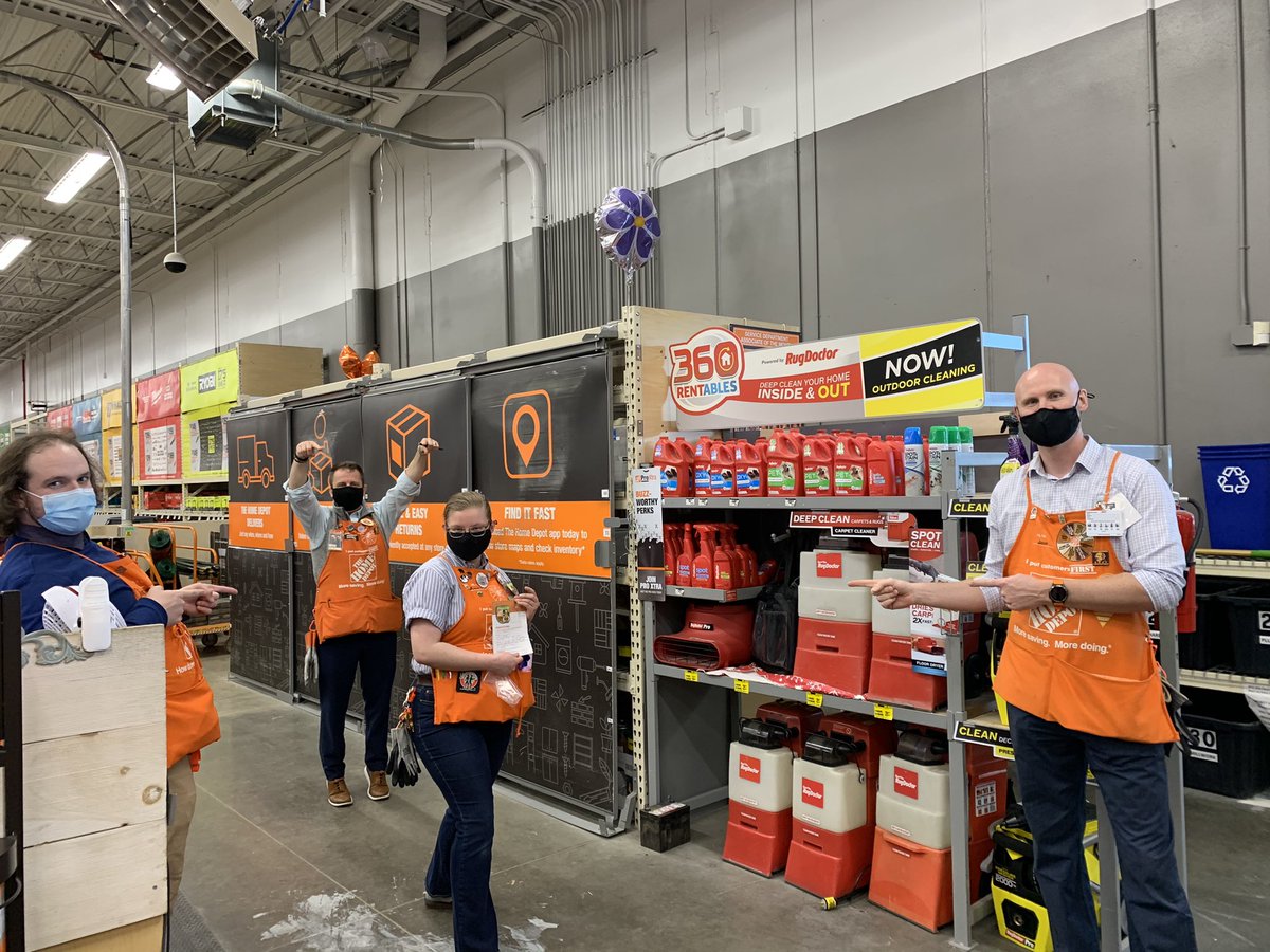 michele minniear tweet media