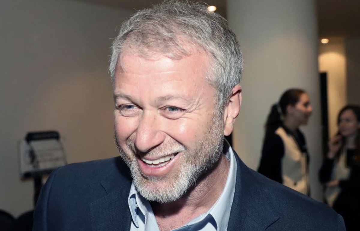 Forbes's tweet image. Billionaire Roman Abramovich pulls Chelsea out of European Super League trib.al/tkFOhhp