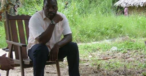 RDC_Times's tweet photo. le rais kabila au front à l'est https://t.co/oFbHhNDwZc