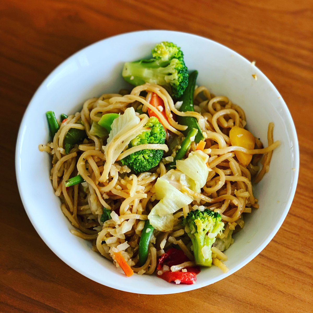 Stir-fry 🤤 everything from <a href="/wegmans/">Wegmans Food Markets</a> 

#teriyaki #stirfry #mandarinorange #vegan #plantbased #crueltyfree #vegano #veganrecipes #dcvegan #dmvvegan #virginiavegans #vegansofvirginia #healthyfood #healthylifestyle #healthyeating #helthychoices