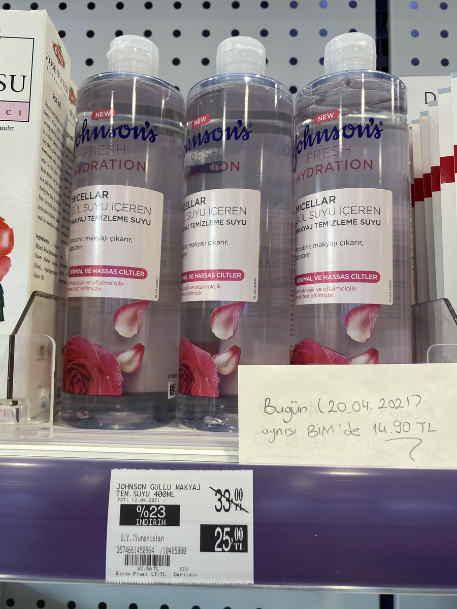 Bazı kahramanlar pelerin takmaz