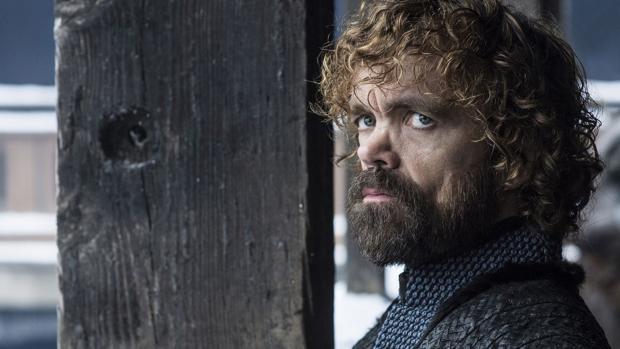 Hemos olvidado JUEGO DE TRONOS demasiado pronto, es cierto que tuvo un final decepcionante y que la última temporada podría haber dado para más. Pero es una grandísima serie, con capítulos que son increíbles, personajes, efectos visuales, banda sonora y un reparto excelente.