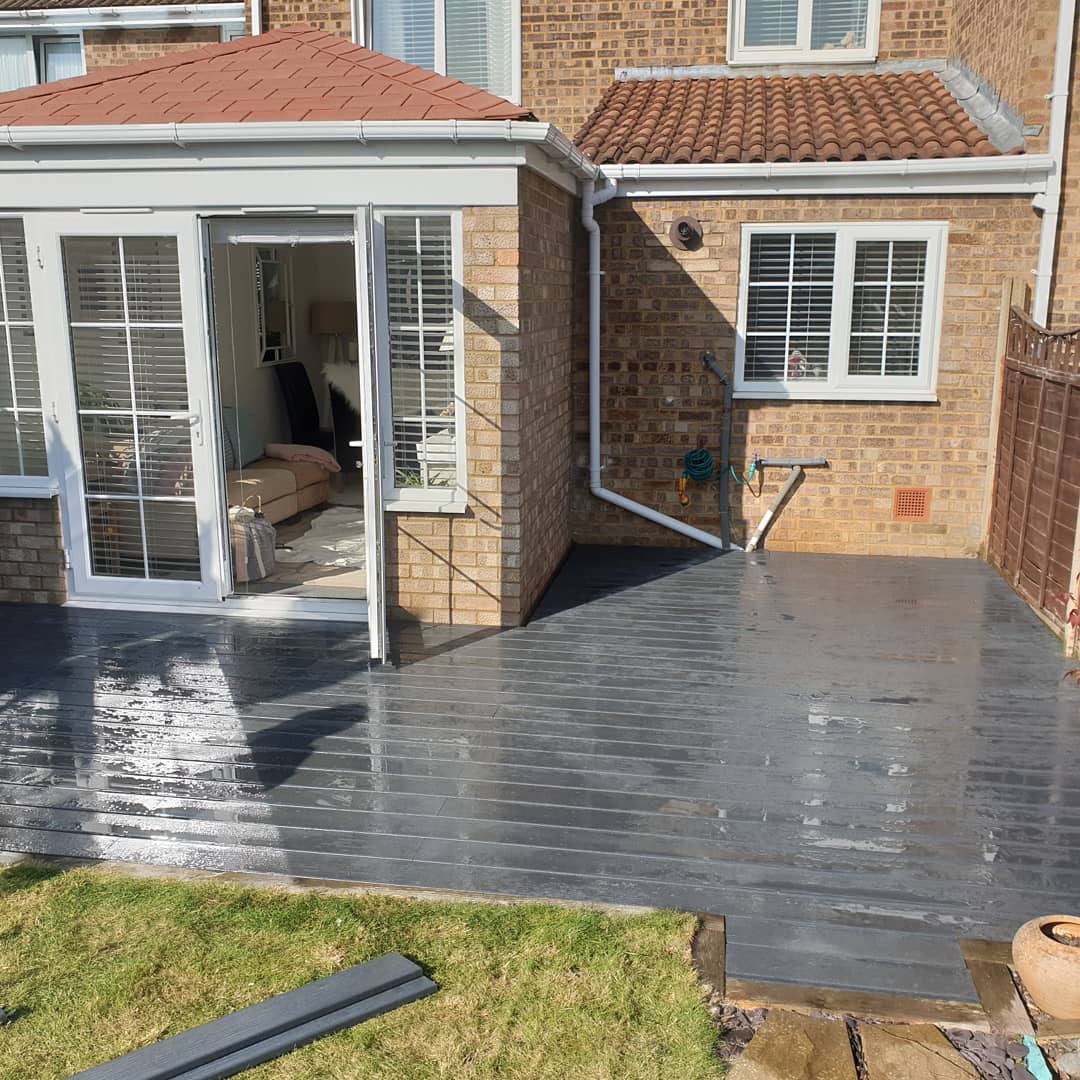 Spring is a busy time for all of us in the landscaping businesses. This year is no exception. This season dark greys are the favorite choice of our clients. Why not choose yours? Just visit us at gorahdecking.co.uk #grey # decking #ecodek