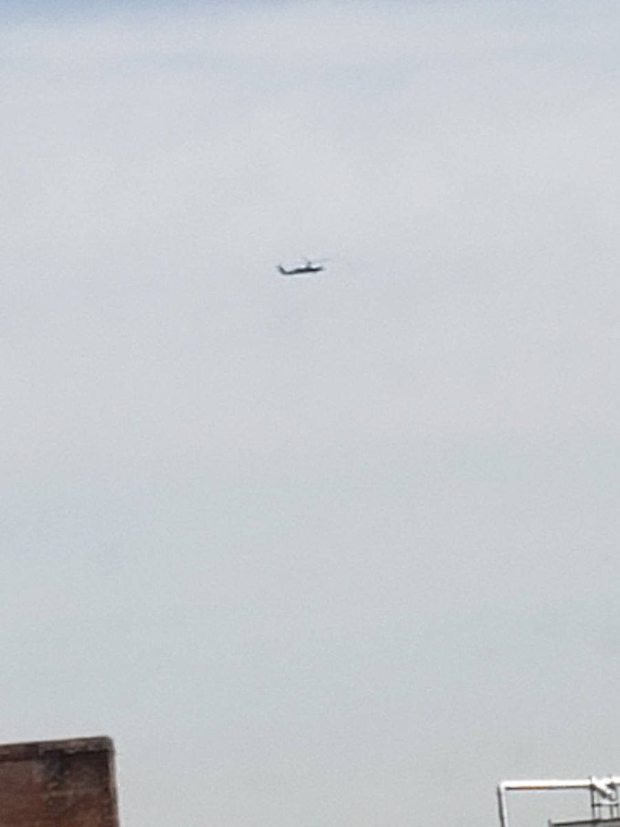 WhiteHouseGarde's tweet photo. @HelicoptersofDC 🚁 VH60 https://t.co/gXPcyEbF45