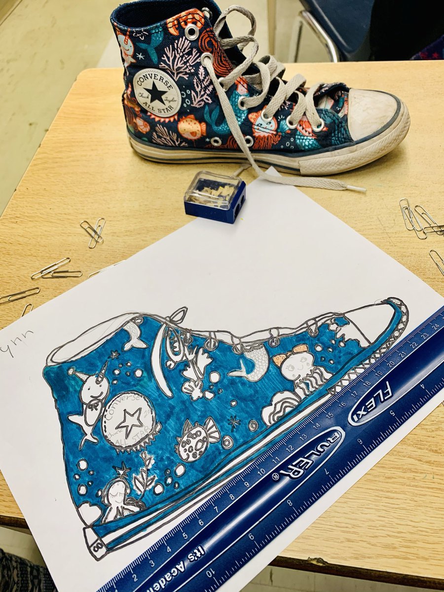 MEmilymacknight's tweet image. Right before the break, the grade 4’s completed such wonderful work using non-standard and standard units of measurement🍎 Excited to back together on Wednesday💕@BennettoStrong @HWDSB @ArtsHWDSB @HWDSBmath #art #math #elementsofdesign #growthmindset #creativity #measurement