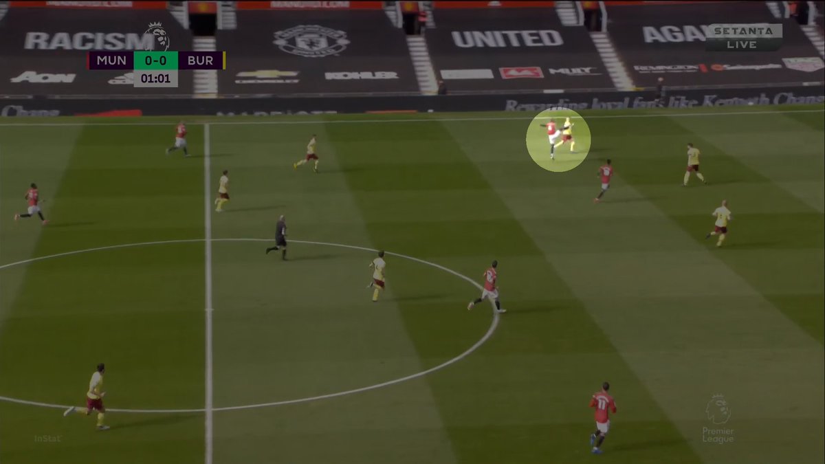Pogba collects a high ball quite well and turns into the field. Rashford makes a run to the wing and that drags Burnley's defence wider. This leaves space for Bruno to run into unchallenged and Pogba should have done better with the ball.Bruno applauds the effort nonetheless.