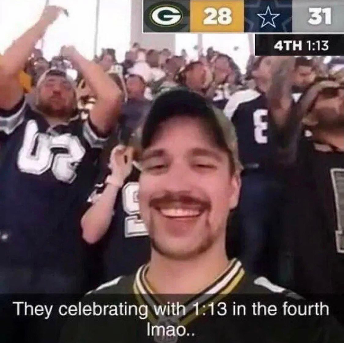 This is still one of the greatest photos in NFL history 💀