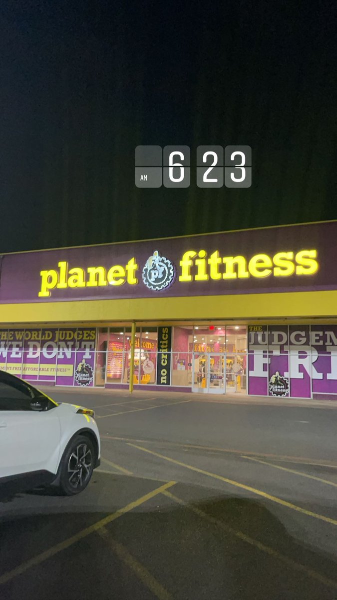 queenaleezy's tweet photo. 🏋🏻‍♀️ https://t.co/qmFQvgRF0A