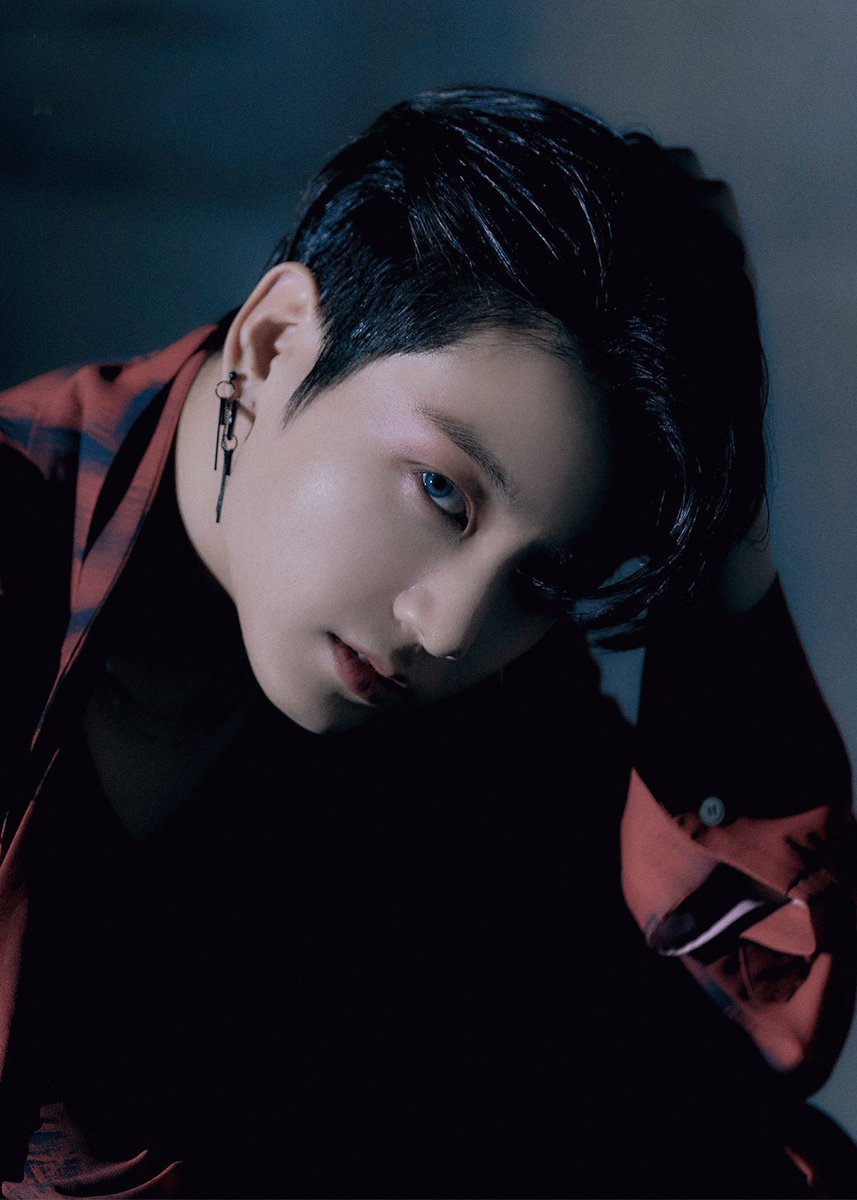 archiveforJK's tweet photo. oh my god, jeon jungkook .... https://t.co/V7Lwzqj1sh