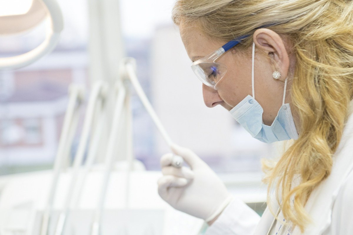 DentistsTele's tweet photo. Dental Problems Cost $2 Billion a Year - https://t.co/ktiBmFynLT #telehealth #emergency #dentist #teledentists https://t.co/zHNyJEH6SX