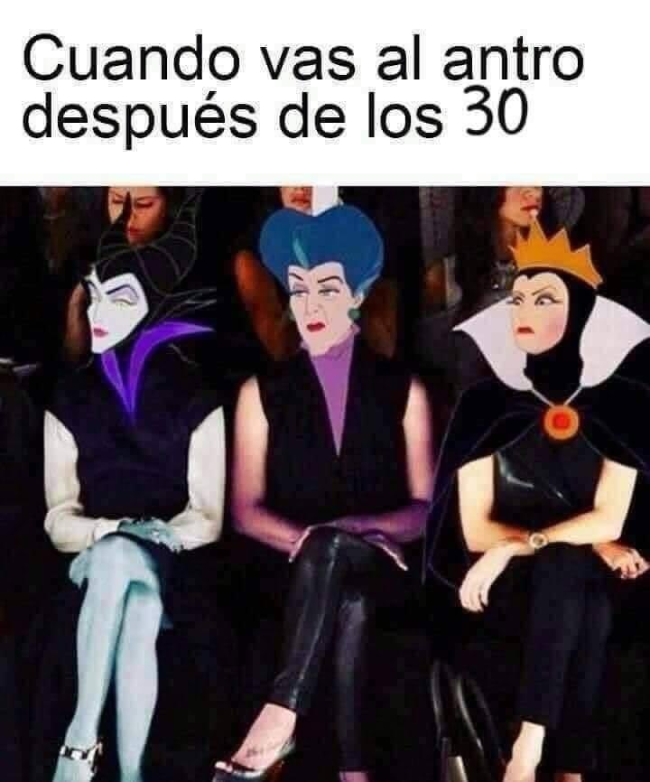 Pedurro's tweet photo. @yaparateoficial @los40mx #MeMalViajo 😳 https://t.co/U4Xkcle3yI