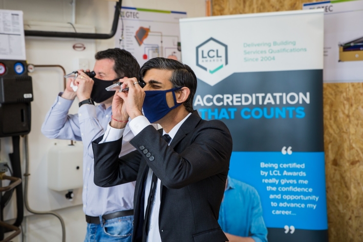 HVROnlineEditor tweet media