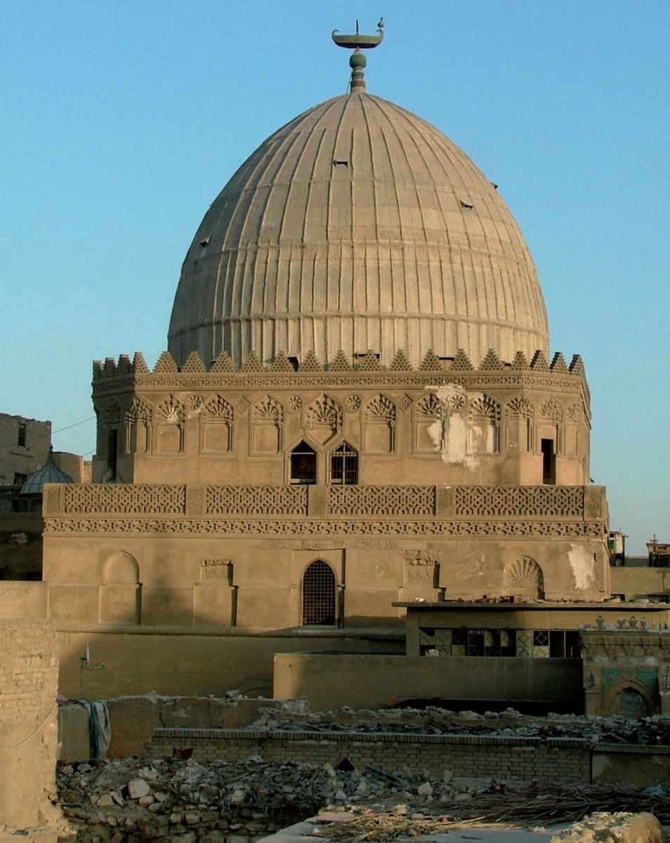A few years later in 1211, al-Kamil enlarged the mausoleum with an astonishing dome - still today, the largest dome in Egypt and one of the largest domes in the Islamic world, just slightly smaller than the Dome of the Rock in Jerusalem. Photo: me!