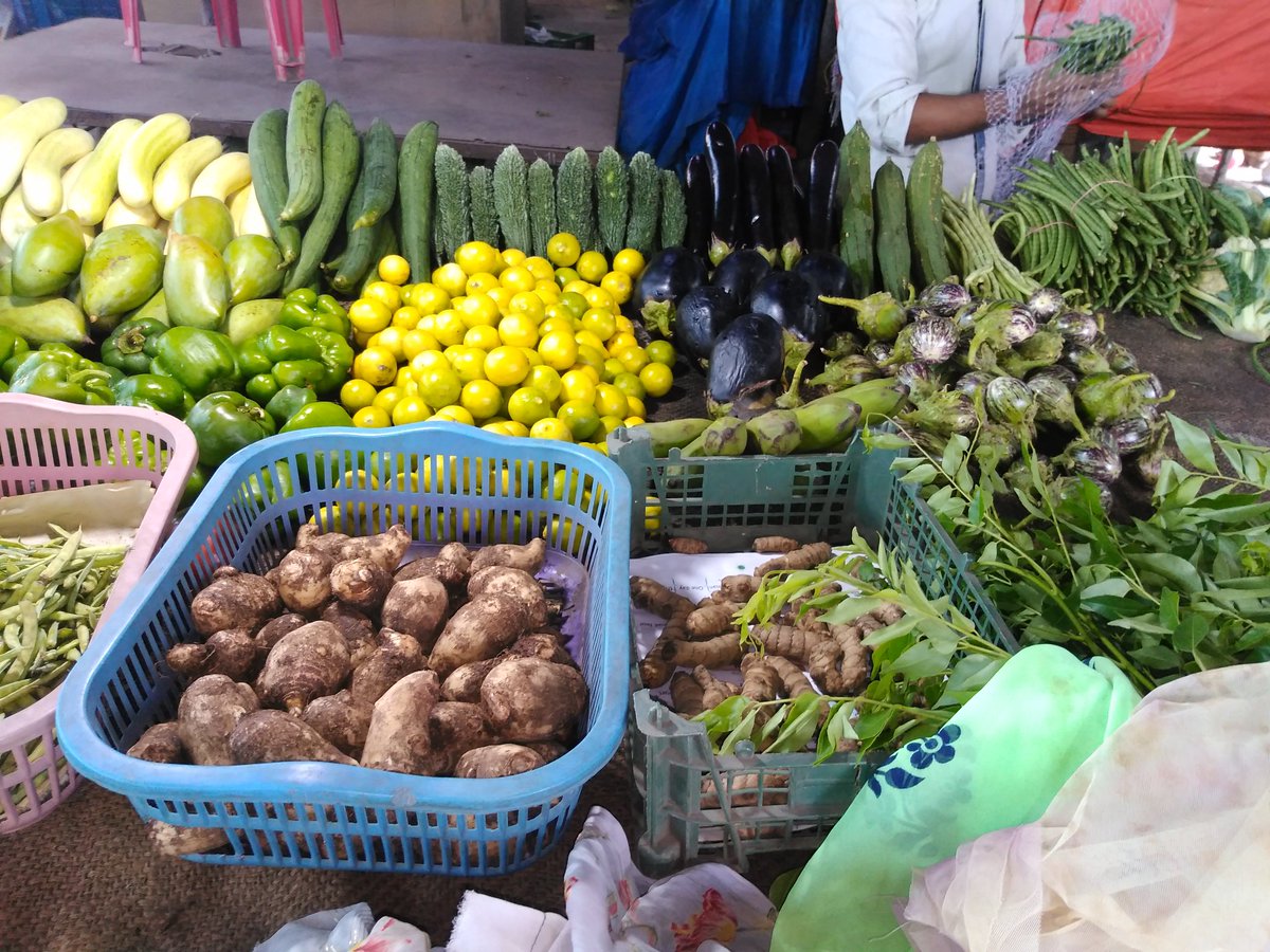 FLIPSOP_On's tweet photo. FRUITS &amp; Vegetables
Free Home Delivery On Order Above ₹500 in Kharghar ₹ 30/Delivery Charge on Other Orders
Belapur Flat ₹50 Delivery Charge
Join US on whatsapp
https://t.co/MXo5ceVJVD
For Orders 8779976254
order one Day in Advance For Sure And 100% product delivery https://t.co/vZInSzdUBs