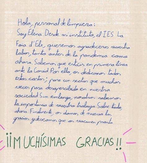 ElxMes's tweet photo. Emocionad@s y agradecid@s por los mensajes de apoyo que hemos recibido de los alumnos y alumnas de 1º de la ESO del @IES_LaFoiaElx, felicitándonos por la incansable labor de nuestra plantilla durante la pandemia.

💚 Muchas GRACIAS por las palabras que nos habéis dedicado. https://t.co/1Ik4jErQFG